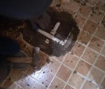 河源卫生间漏水维修公司为您分享下卫生间渗水如何处理及注意事项